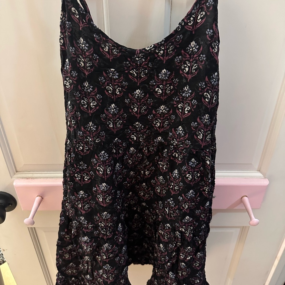 Floral Patterned Sleeveless Dress